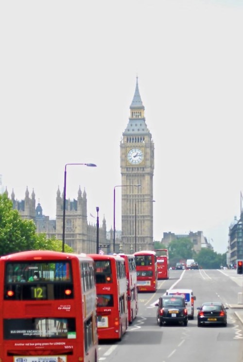 9ec14-998884_10152331356837137_374173633_n