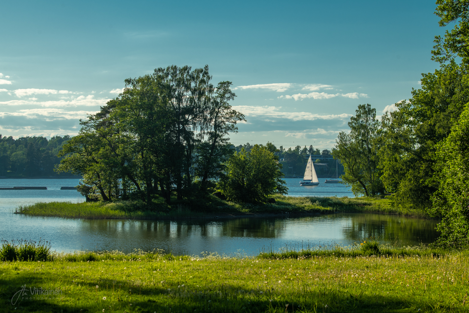 93A635E9-047B-4AA3-8732-EF2597DE199E