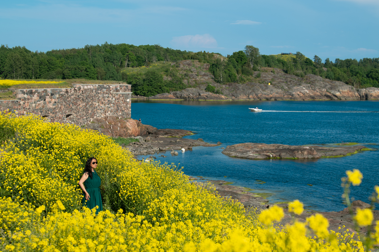 EB66C834-E464-4A8B-A9F3-D57605FCC354